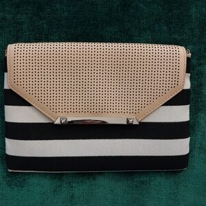 Stella & DotStriped Black and Cream Clutch